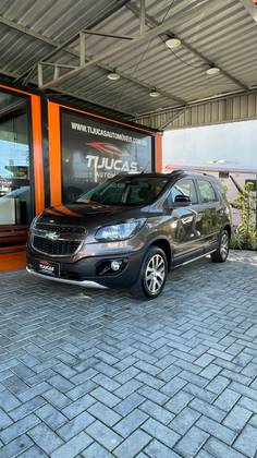 CHEVROLET SPIN 1.8 ACTIV 8V FLEX 4P AUTOMÁTICO CHEVROLET SPIN 1.8 ACTIV 8V FLEX 4P AUTOMÁTICO